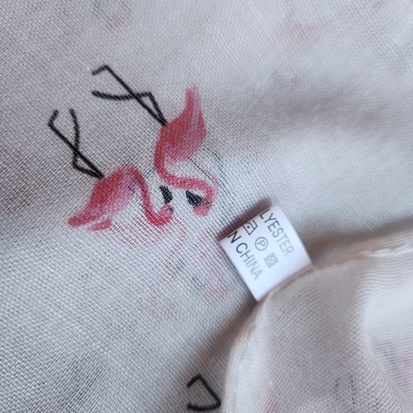 New gauzy flamingo bird scarf - Picture 3 of 5